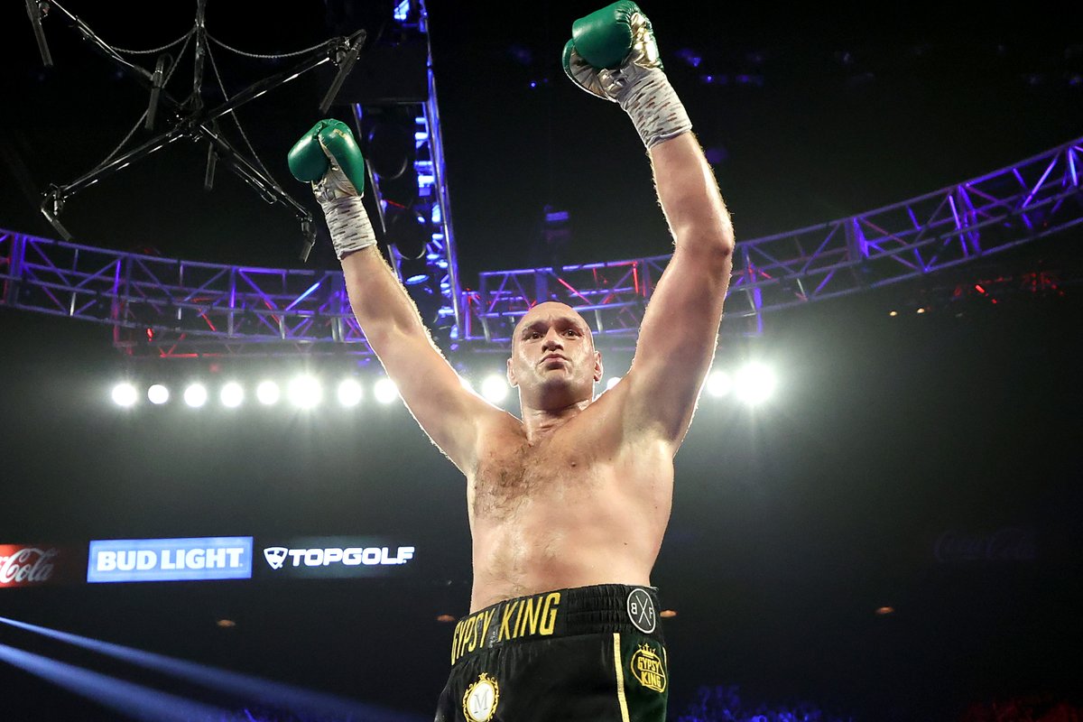 BleacherReport's tweet photo. Anthony Joshua and Tyson Fury have agreed on a two-fight deal, promoter Eddie Hearn tells @SkySportsNews https://t.co/Ri6duME6yU