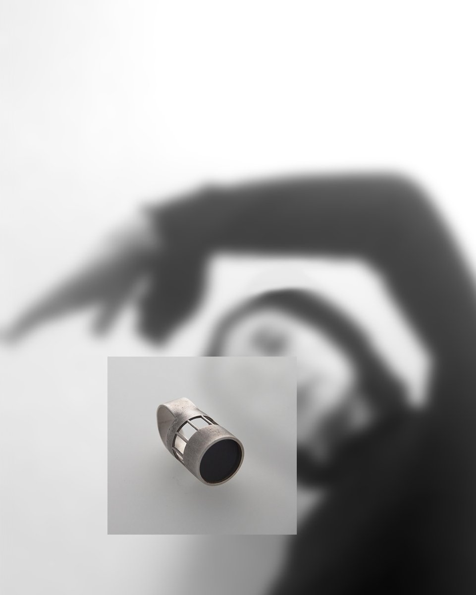 manuganda__'s tweet photo. CAGE
anello/ring
argento 925 e plexiglass/ sterling silver and coloured acrylic 

#ognipersonaèunbrand
#everyhumanisabrand
#artigianalitàindustriale
#milano 
#manuganda
#contemporaryjewellery
#slowdesign 
#designjewellery
#designproject
#designprojects
#geometricjewellery https://t.co/G7rVkPnLGp