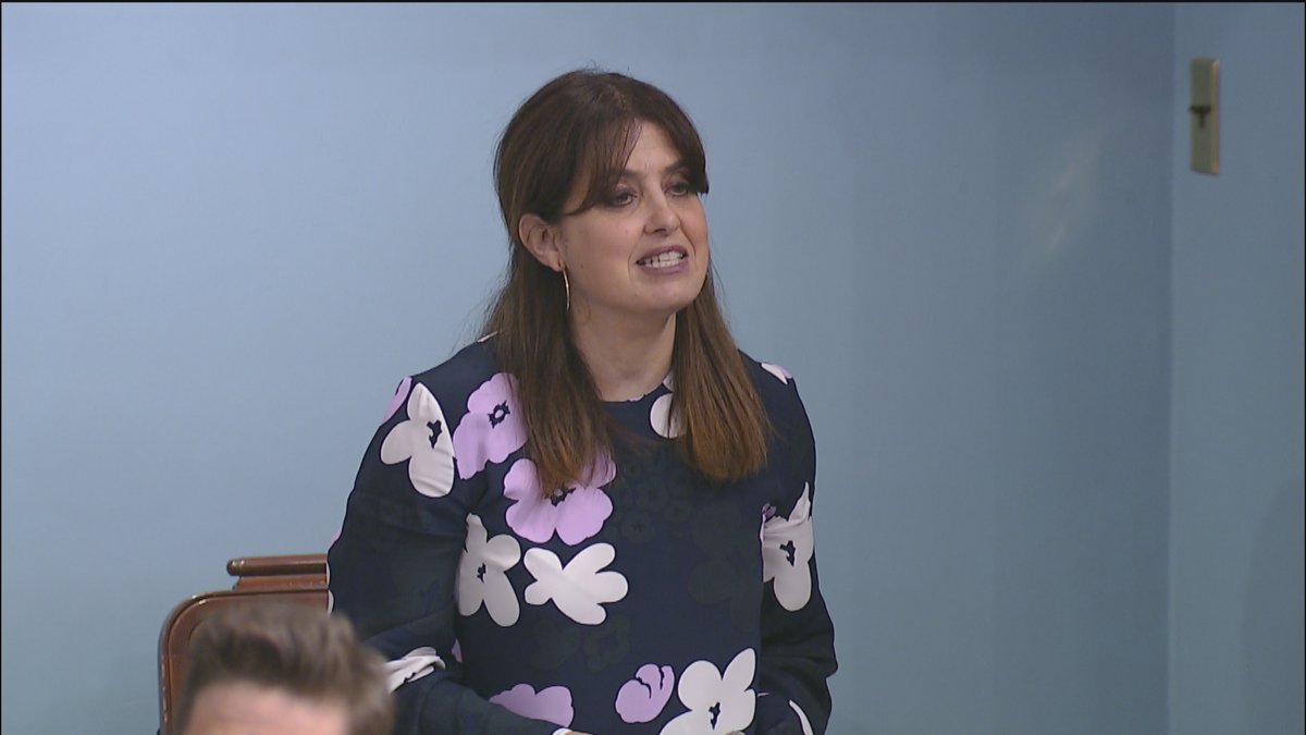 SebBovetSRC's tweet photo. Nouveau

L'#assnat adopte à l'unanimité une motion (@vhivon) pour permettre aux député(e)s de bénéficier d'un congé parental

Ben non, c'était pas prévu, même en 2020

Les modalités devraient être énoncées d'ici décembre

#polqc https://t.co/2BPjSe2mv4