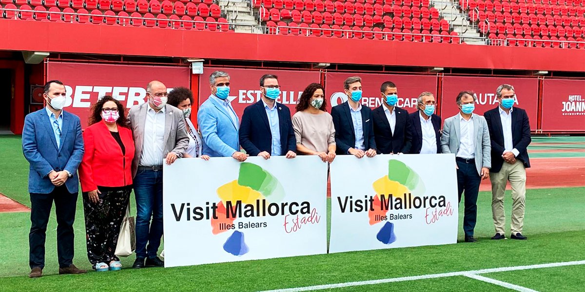 Borbalancom's tweet photo. #VisitMallorcaEstadi es algo más que un nombre, deseamos que sea un ejemplo más de trabajo y esfuerzo común para la recuperación de #Mallorca. Por eso, estamos orgullosos de habernos sumado a esta iniciativa del @RCD_Mallorca junto a muchas otras grandes entidades 💪 https://t.co/wELiZBhRtr