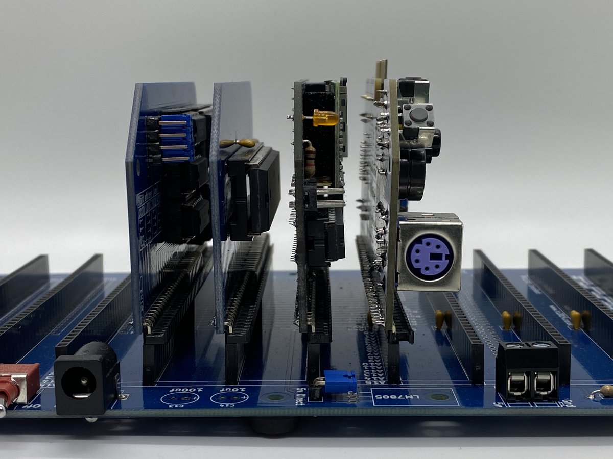 Yes this is the #VT132, a #VT100 emulator for the #RC2014 from thehighnibble.com with VGA out and PS/2 keyboard in. The ESP module also does some fun stuff over WiFi - modem emulation? There’s even a speaker for key clicks and bell sounds. #retrocomputing