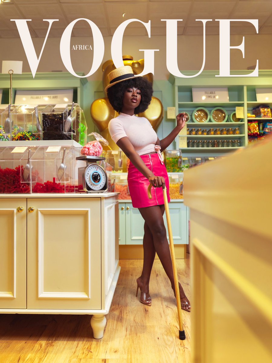 tosinmosi's tweet photo. We’re going to keep manifesting it until it becomes reality 🖤  #voguechallange https://t.co/V2kMDenG2G
