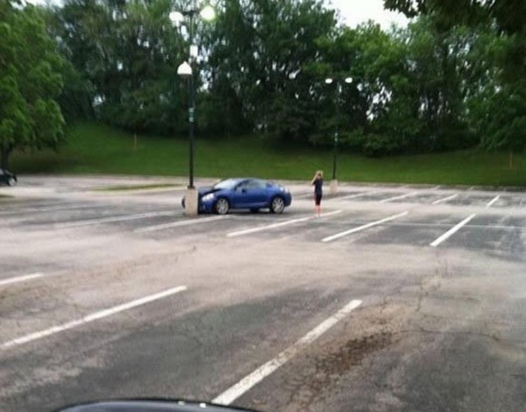 LannyZechar's tweet photo. Try explaining to your insurance company that this wasn't your fault. https://t.co/MbZHJSx1iW