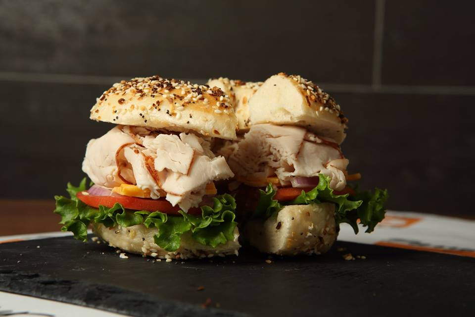 BarrysColumbus's tweet photo. Lunch is our favorite time of day!
ORDER HERE: https://t.co/utwyMppnnq
.
.
.
#buylocal #supportlocal #smallbusiness #onlineordering #delivery #barrybagels #bagellove #cbus #dublinohio #betteronabagel #bagelsofinstagram #FoodserviceStrong #TakeOutToGiveBack
#SaveRestaurants https://t.co/KYUE1Ku6h1