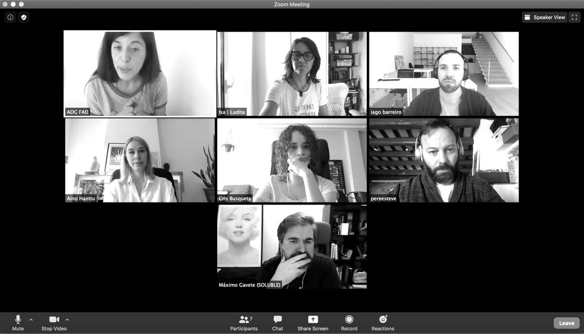 Esta mañana hemos decidido los Premios Laus, cat. digital. Me hubiera encantado que fuera presencial, igualmente ha sido un placer deliberar con el resto del jurado <a href="/cbusquets/">Cris Busquets 🦊</a> <a href="/omixam/">Máximo Gavete</a> @ainohanttu <a href="/iago_barreiro/">Iago Barreiro</a> y con Pere y Clara de la organización <a href="/adgfad/">ADG-FAD</a>. ¡Bonita experiencia!