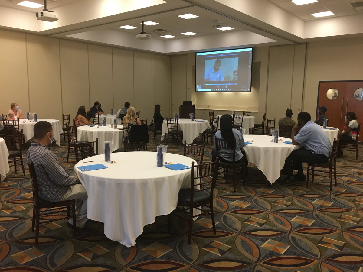 snellingcc's tweet image. Our specially-designed meeting spaces can be customized to accommodate just about any event, even with new social distancing measures. Call us today at 706.854.4728 to learn more about hosting your meetings and events at the Snelling Center in Augusta.