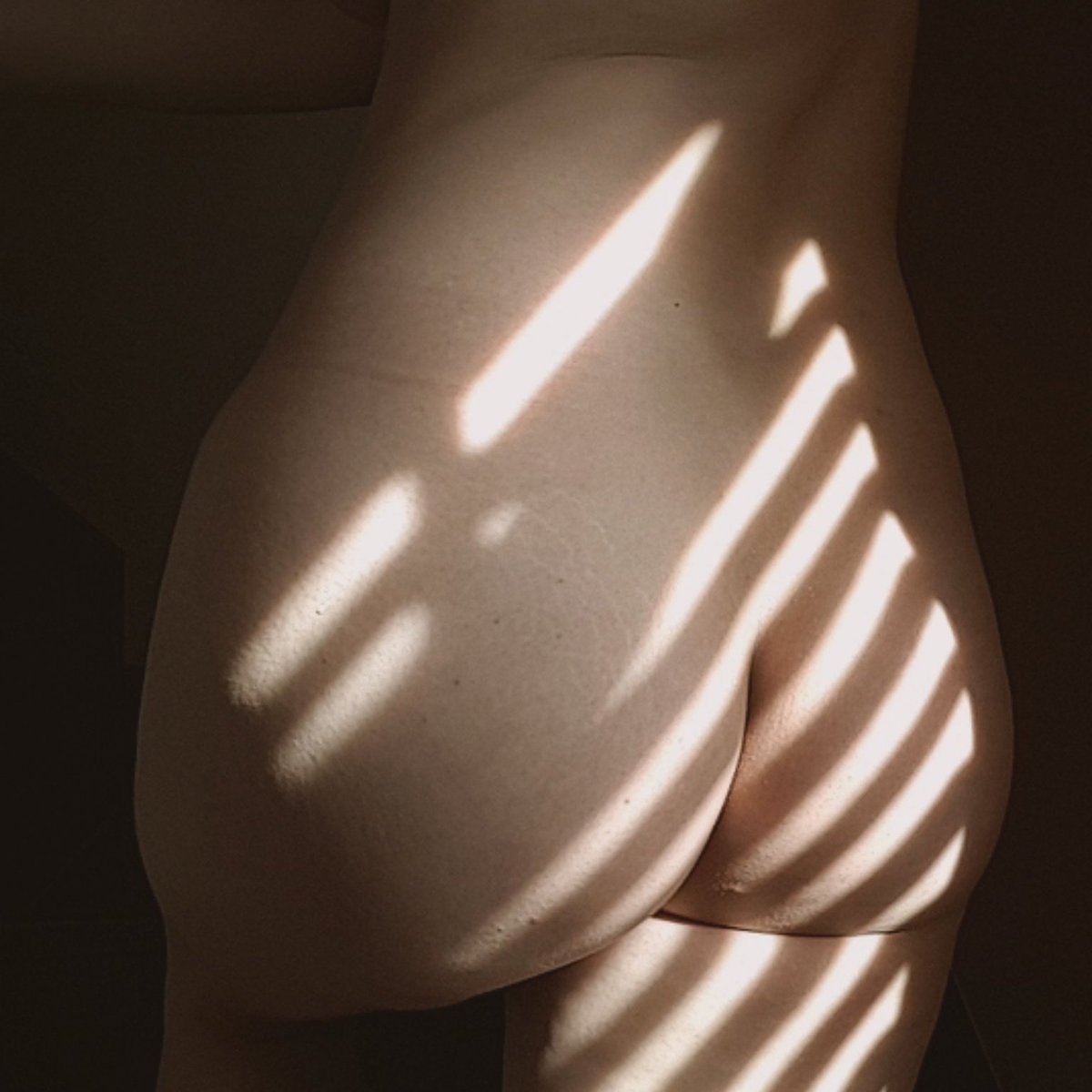 addict nude : ปิดรับรูป tweet media