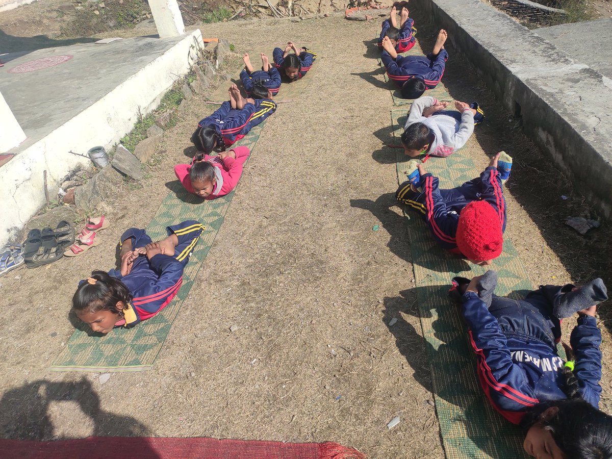 करो योग रहो निरोग.... योग कक्षा मटेना