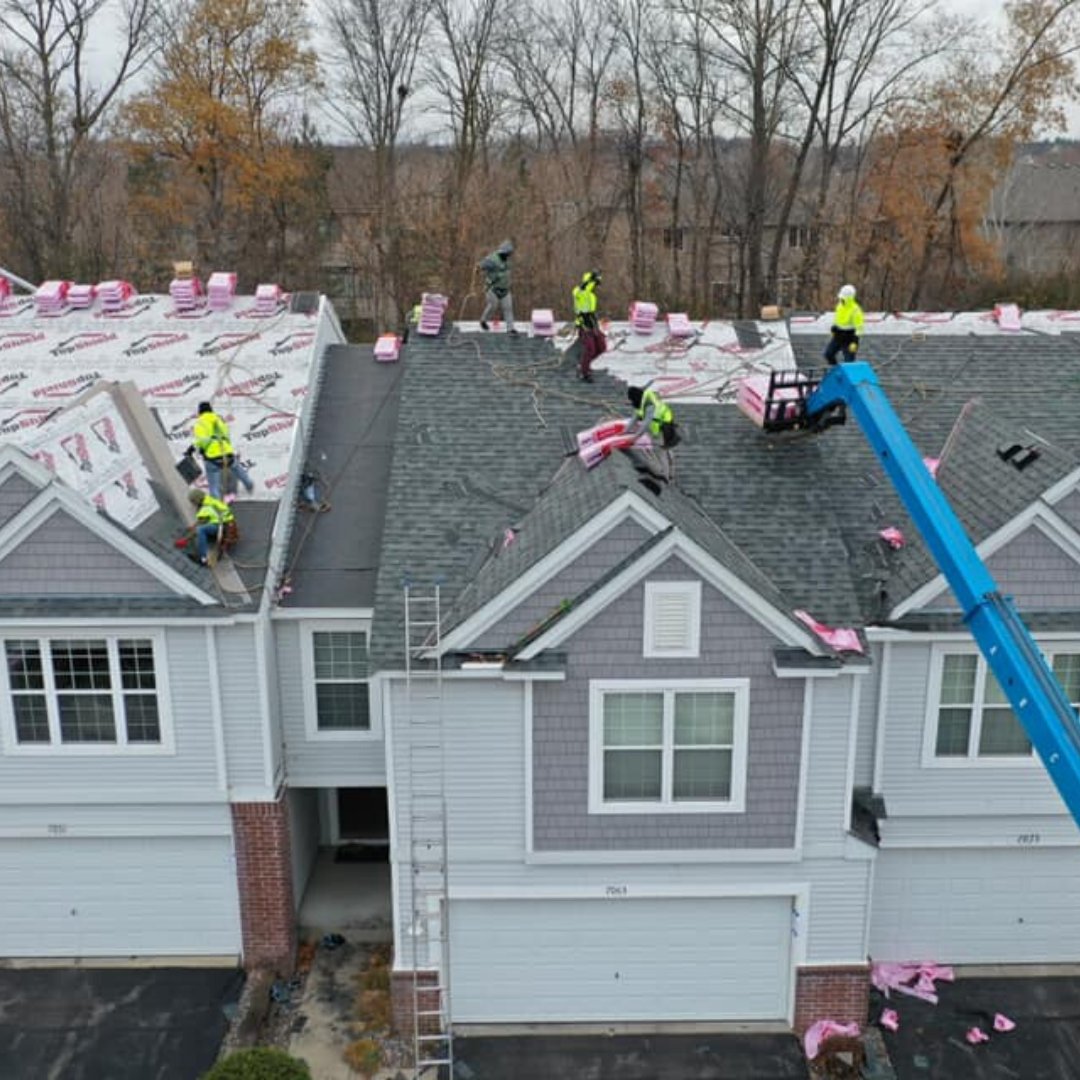 Our client, PARU construction, has 15 years of experience in roofing, decking, as well as interior repair and remodeling work. Call 210-459-0000 for your free virtual roof inspection!