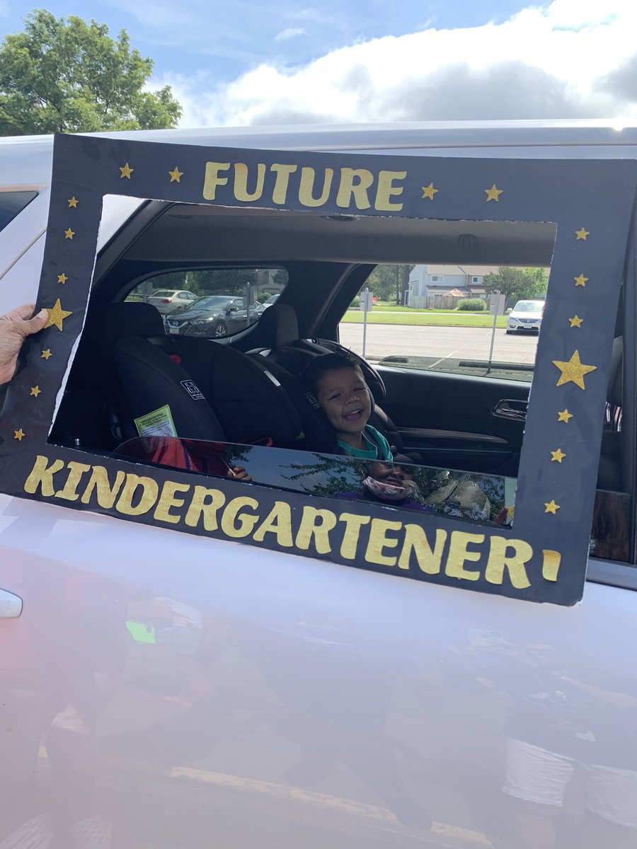 TheresaHolloran's tweet image. Today was amazing. Prek Moving Up Parade borought joy and tears! K teachers...they are ready part1/2 #VBHasJoy #VBAlwaysLearning