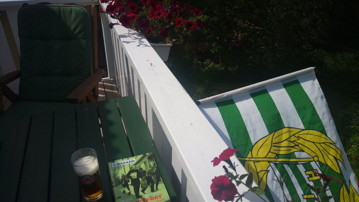 Får bli en kväll på balkongen. Äntligen <a href="/Matchprogrammet/">Supportrarnas matchprogram</a>