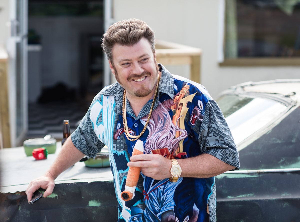 trailerparkboys's tweet photo. A stunning shirt/carrot cock pipe combo #ShirtsofRicky https://t.co/3Hp5325YoW