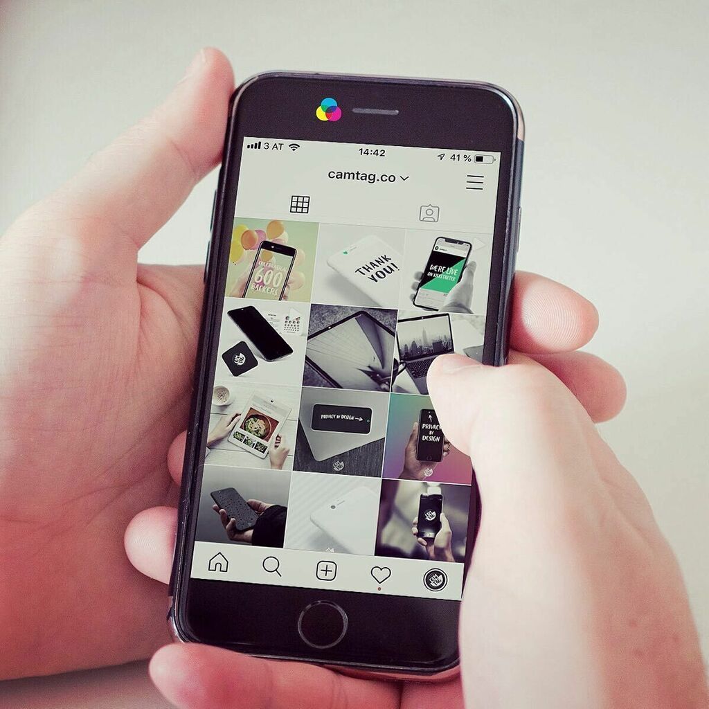 camtags's tweet photo. privacy can look great, her’s proove 😊

#kickstarter #nowonkickstarter #liveonkickstarter #camtag #privacysticker #privacydecal #customsticker #protectyourprivacy #privacybydesign
#cameratag #camerasticker  #coveryourcamera #cameradecal #reusablestic… https://t.co/ceuyNGifnl https://t.co/bh2BWkFLpt