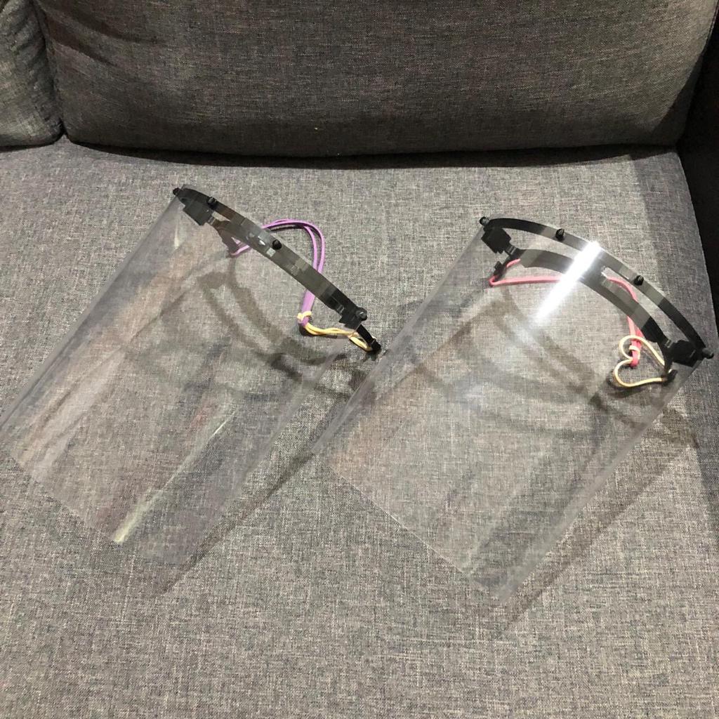 MagnaInt's tweet photo. Jorge Salmones, a member of the Magna team in San Luis PotosΓ, Mexico, used his own 3D printer to make 70 faceshields to donate to the frontliners in his hometown of Puebla. #MagnaInAction #SpreadJoyNotGerms https://t.co/1kMjaHaixc