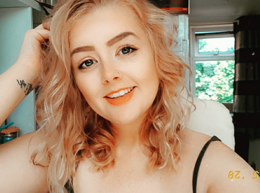 LawWorc's tweet photo. Meet your committee 20/21! President: Steph. As president Steph will be the face of the society and make sure things are running smoothly. https://t.co/mq6JX9v56k