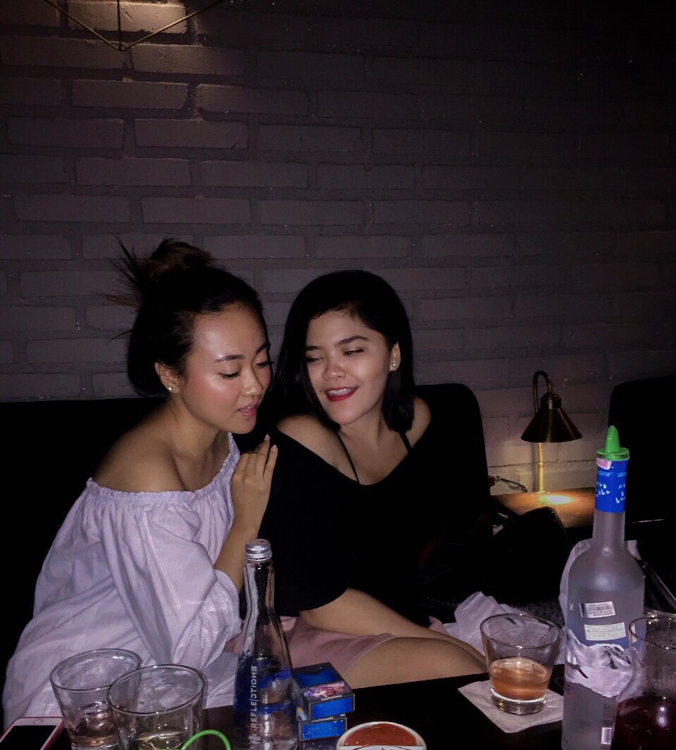 dulu eyel2annya grey goose apa jd honey skrg eyel2an ny enfamil apa chil mil...... wk secepat ituuuuuuu waktu berlaluuuu aku dan sahabat skip ku sudah jd ibu2🥺