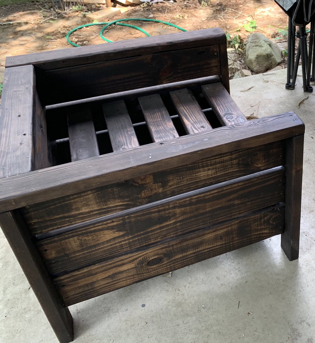 MrsGLISD's tweet photo. We are working on some classroom comforts this summer!  Excited about how these are turning out!  Next - matching teacher “work station”!  #productivesummer #thankshoney 🤣 https://t.co/bhcCaSxOFY