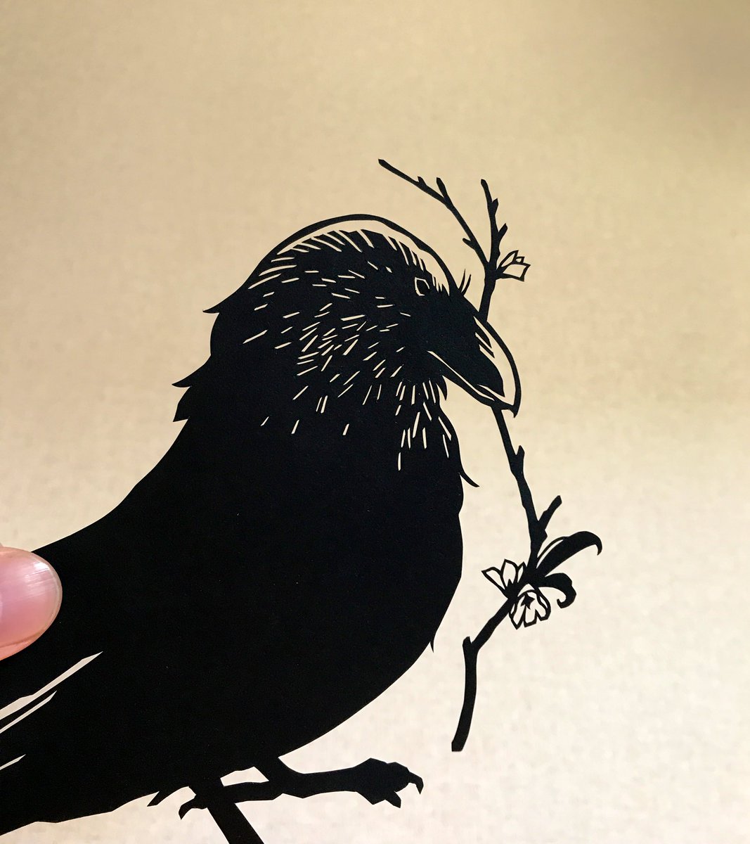 切り絵「カラスうり」167x217mm 今日の切り絵 カラス② 縦長たくさん #フリーハンド切り絵