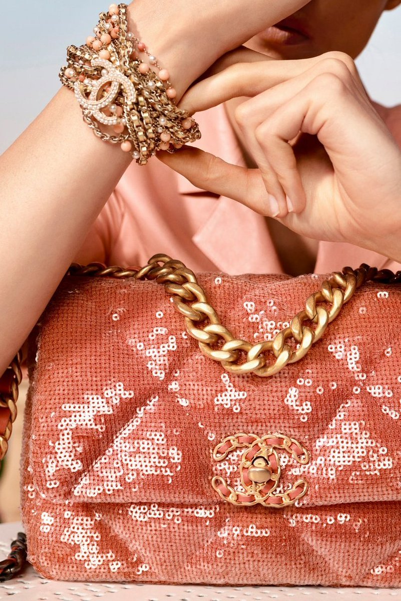 Handbags from the Chanel Cruise 2021 Collection ? Spread Love and
