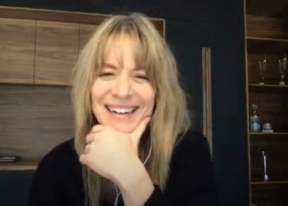 StephPiret's tweet photo. Si vous avez manqué La Causerie avec @veronicdicaire
RDV sur le Blog. Attention, la vidéo pourra être visionnée uniquement aujourd'hui https://t.co/dH0wfdM7Fl via
@SkyrockOfficiel
#veronicdicaire #lacauserieavecveronicdicaire #centrefranco https://t.co/yca4LoolAX