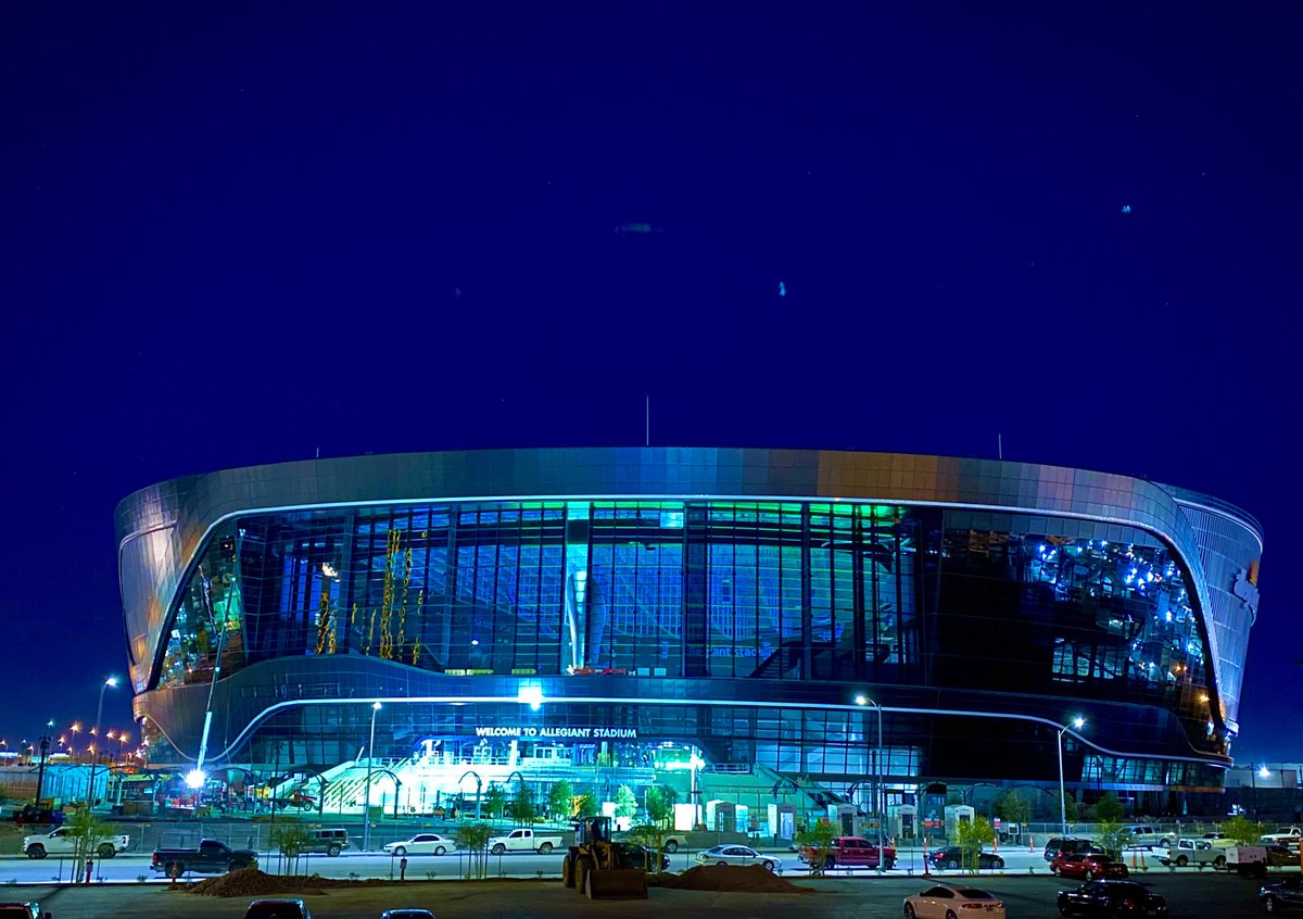 Mick Akers tweet media