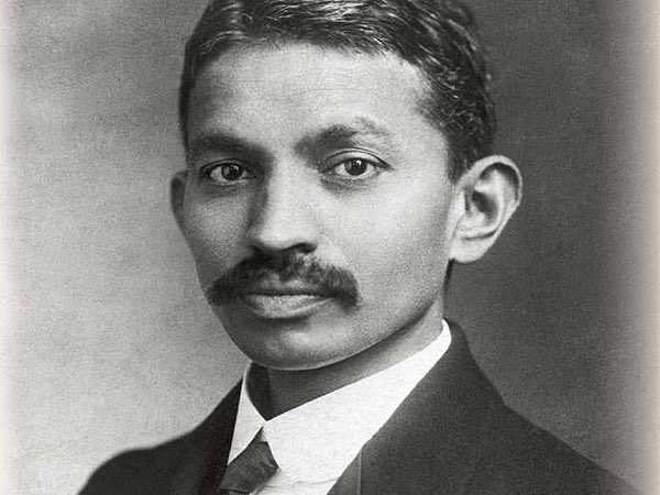 THE MISEDUCATION OF GANDHI... FOR AFRICANS.What schools didn’t teach you about Mahatmar Gandhi. A THREAD