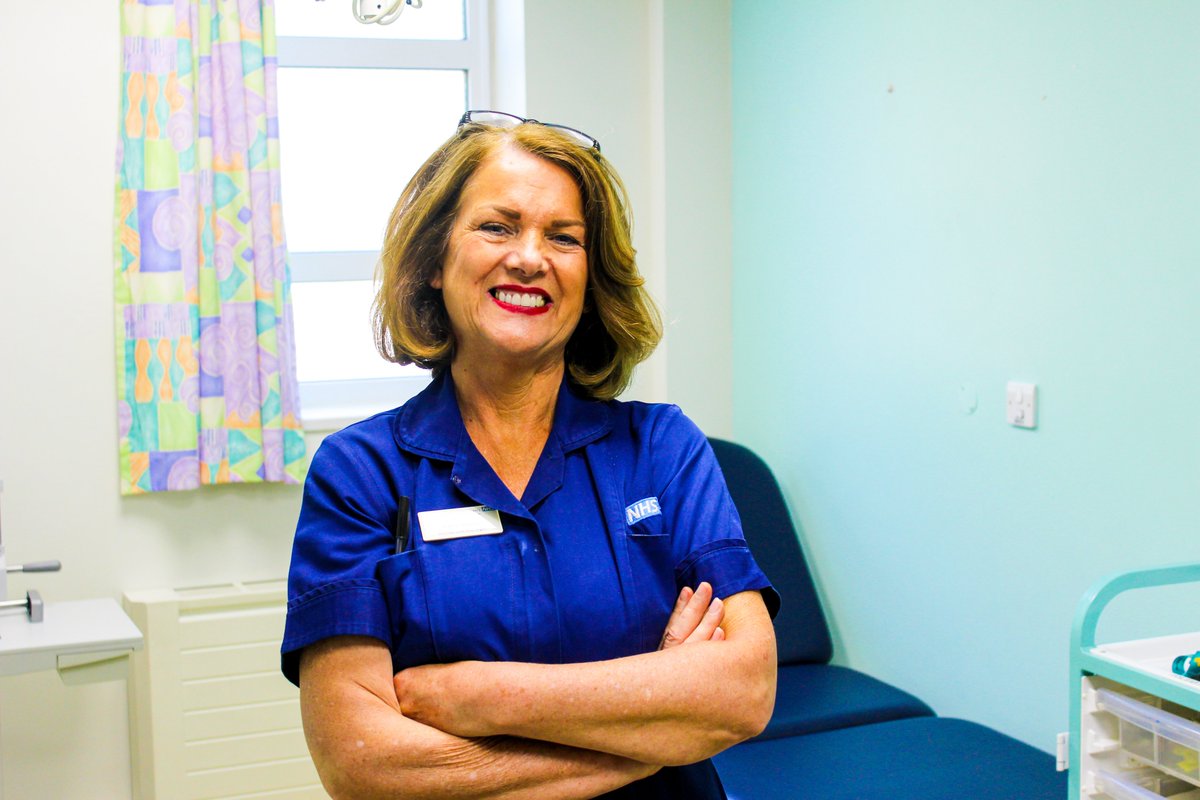 SheffChildrens's tweet image. Recently Sheffield Children’s celebrated Kathy Gracey, who retires after being a nurse here for over 45 years. 
Thank you for everything Kathy!

Read Kathy's story on our website here: sheffieldchildrens.nhs.uk/news/45-years-…

#WeAreSheffieldChildrens