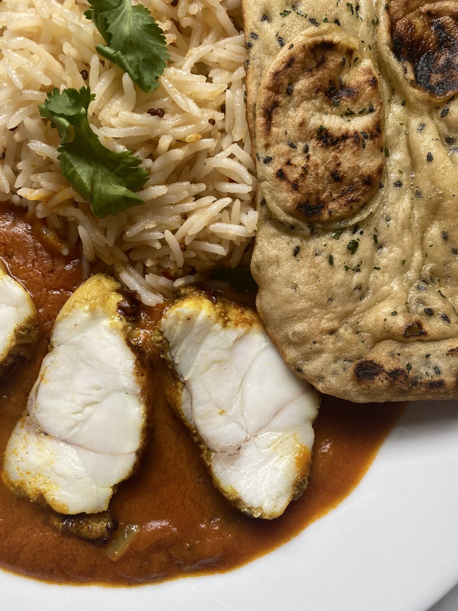 ChrisShdtch's tweet photo. Mid week fish. Monkfish Curry/ cardamom rice/flat bread/puffed wild rice #curryfish #easymeal #beersneeded #whitstable https://t.co/zWaASV8Lsg