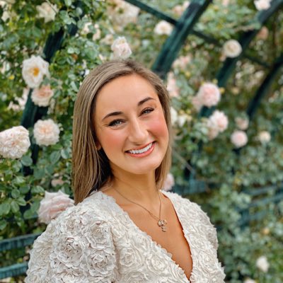 AveriKessler's tweet photo. #NewProfilePic https://t.co/hcbsiwZfLI