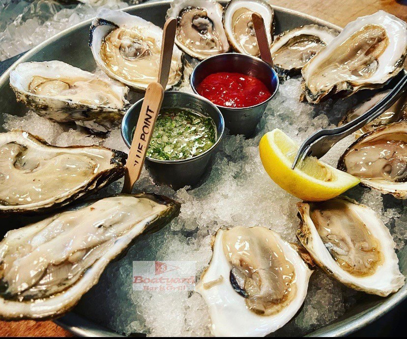 BoatyardBandG's tweet photo. fresh oysters! shell yea! Pattys Fattys, Pemaquid, Barstool Cocktails, Beau Soleil, Beaver Tail, Fire Lake Oyster, Long Island Blue Point all on special today https://t.co/4YBkP5hKma. Dine under the big top &amp; slurp away. Also available for take-out. 11:00-10:00 pm https://t.co/9OuBTFV6ZC