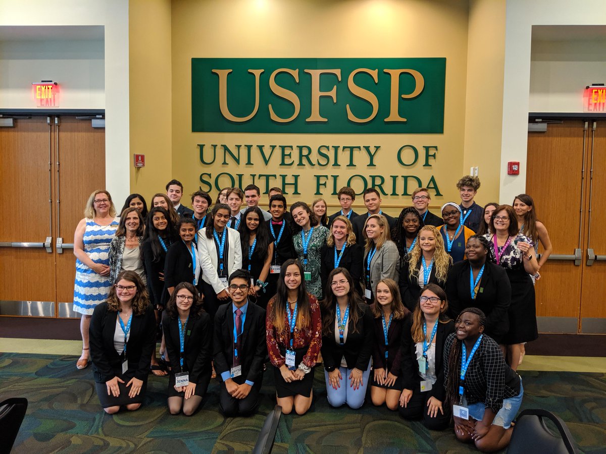 usfsp's tweet photo. We are teaming up with the @FloridaYIG once again to host a virtual Summer Civics Institute this weekend to instill a better understanding of state and local government to young adults, preparing them to be active and engaged citizens. 

https://t.co/XEltlw6yE6 https://t.co/rMBhLuxelQ
