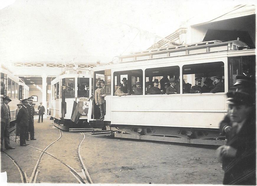 GZHai1Seculo's tweet photo. Ano 1913, inauguración da electrificación da vía do tranvía na #Coruña. https://t.co/snZRN9Fnr6
