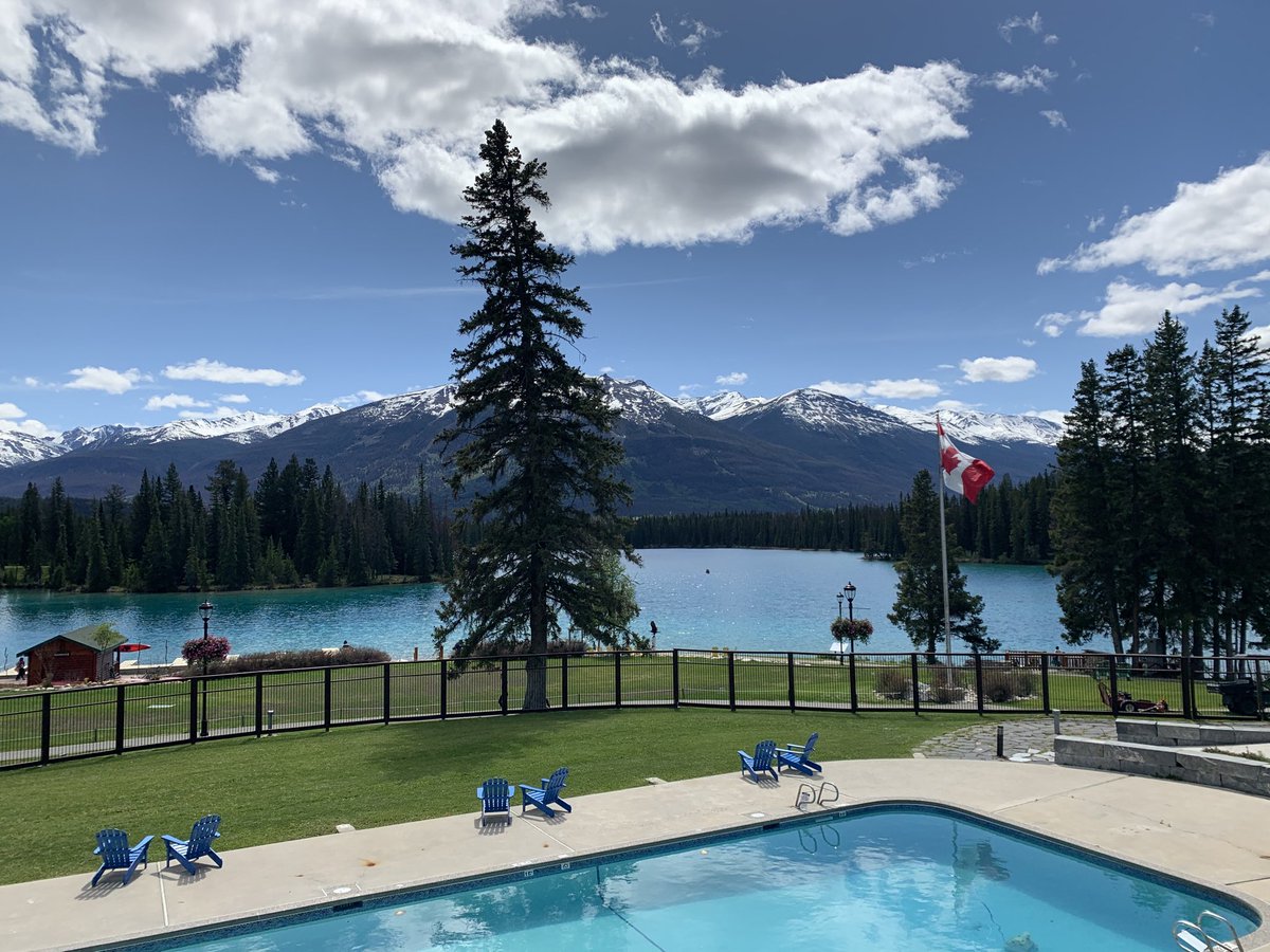 If #COVID__19 means I have to stay in #Alberta this year, I’m good with that! #sacrifice 😃