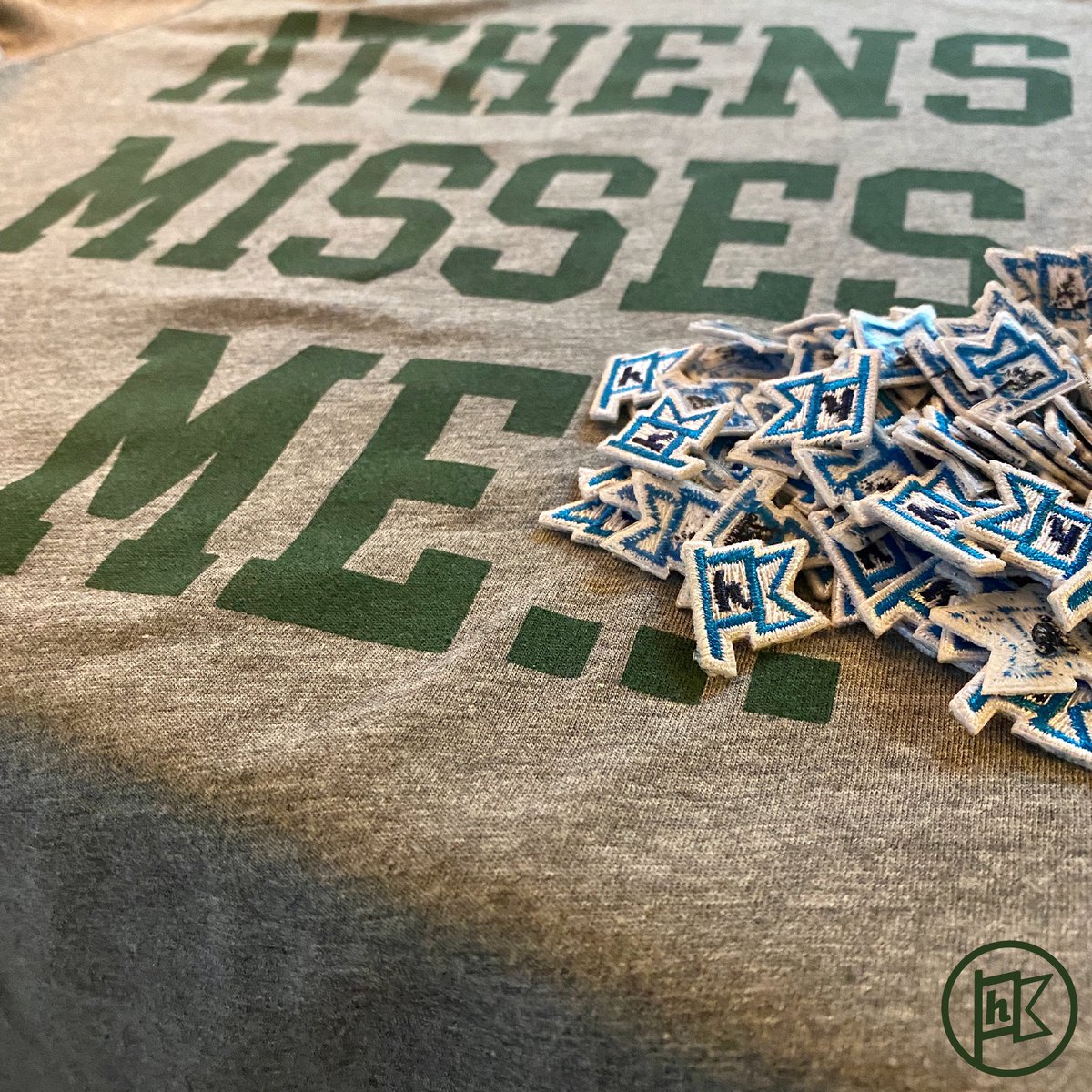OriginalHustle_'s tweet photo. Guess what ships over the next few days.......💚  Back in stock too!  

#AthensMissesMe

https://t.co/cjyFfng7Sn https://t.co/9ksRL5M7uU