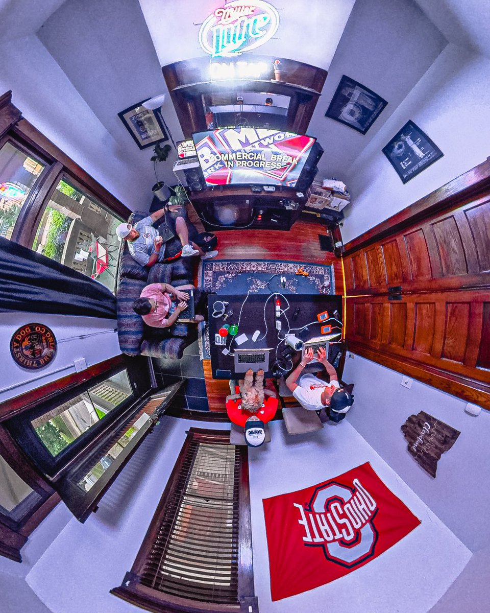 jacksrail's tweet photo. π€ @OhioStateBASE Media War Room.
Best of luck to @dillondingler17 and @SethLons π€π¦Ύππ
#GoBucks | #DevelopDominateDraft https://t.co/seuZPs6OWD