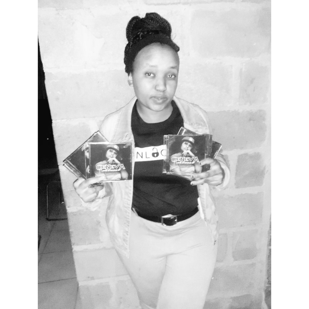 _Geneva_SA's tweet photo. #OnlyFriendsWithBenefits https://t.co/nxIi5qPlpK
