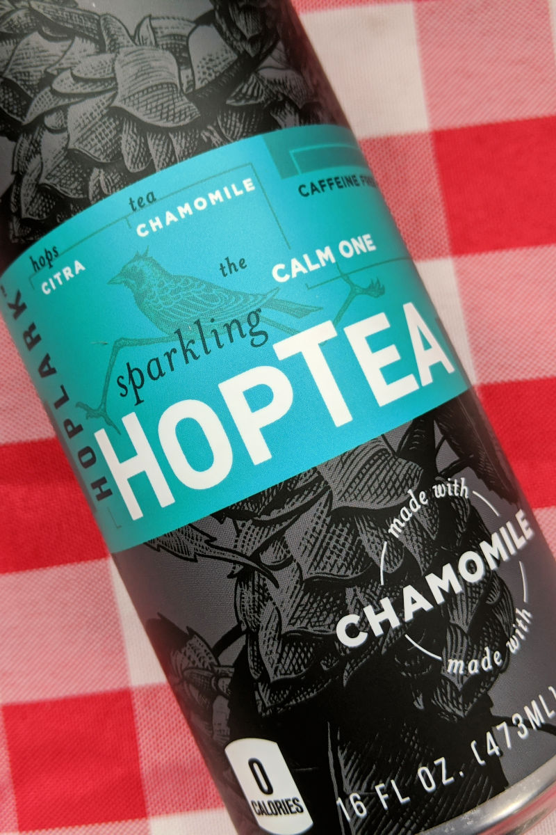 valerie2350's tweet photo. ad: My new and tasty discovery - HopTea. It is totally unique, hoppy, sparkling and herbal! https://t.co/hs18YYLs4w @drinkhoptea #NewHopeBloggerBox #ExpoWest #ExpoEast @newhopenetwork https://t.co/mbr7BnKsDC