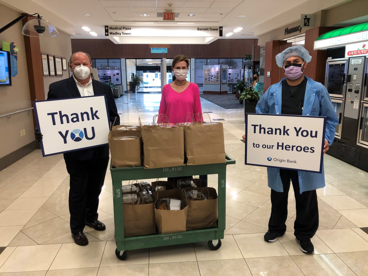 OriginBank's tweet photo. Thanks @EHsandwich for helping us feed the community heroes at @bswhealth_DFW. We're so grateful for the life-saving work they do every day! #BankOriginal https://t.co/nXz2G9krmH
