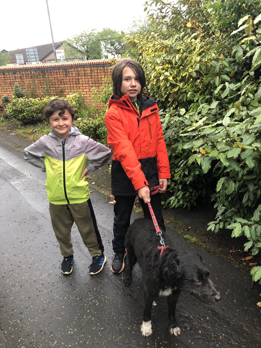 W33JAX's tweet photo. At last, some fresh air. Out for our #Apsdailymile @AitkenheadS https://t.co/it2NXXyI6h