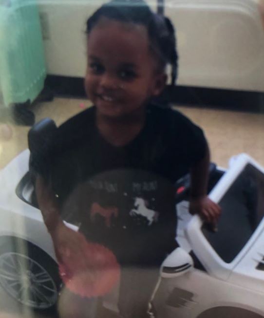 KTVN's tweet photo. The Douglas County Sheriff's Office needs your help finding a young child who went missing from the Hard Rock in South Lake Tahoe. https://t.co/Up2sFGqrjC