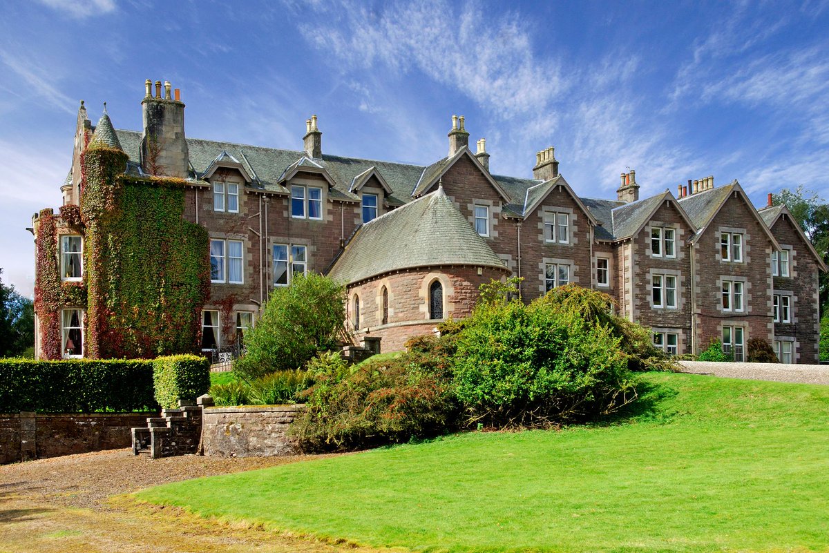 Cromlix tweet media