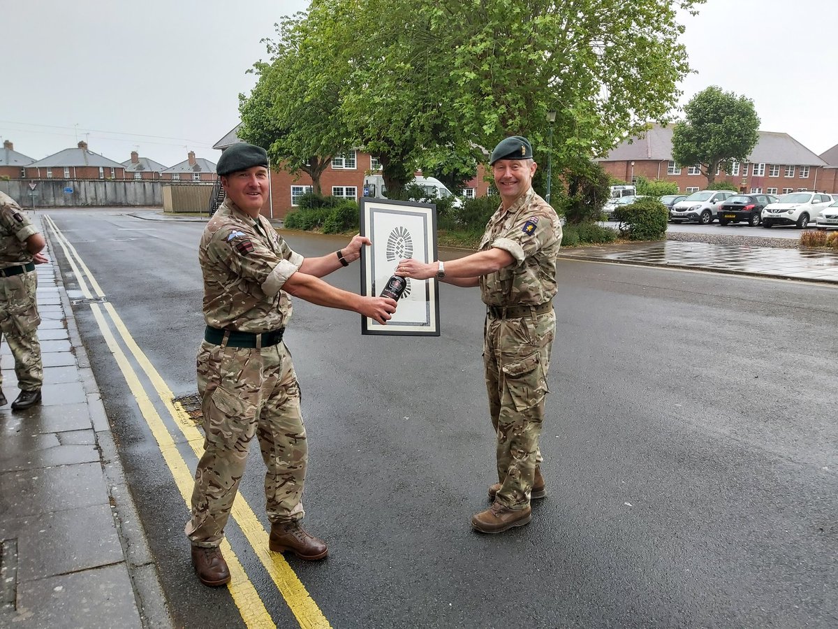 RSM6RIFLES's tweet image. WO2 Barnes is one of the reasons 6 RIFLES is 126% staffed! He has tireless overseen our recruitment and initial training. We wish him luck as he moves on becoming Wyvern Station safety advisor. Thankyou for everything you've done for #6RIFLES 👌@6RIFLES_CO @WRFCA @ArmySWcomd
