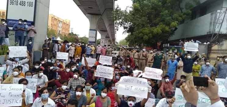 NADS_India's tweet photo. We condemn assault on Doctor of Gandhi Hospital, Hyderabad by attendants of 55 yrs old (expired) CoVid +ve with HTN &amp; uncontrolled DM with respiratory distress. We demand exemplary punishment to the culprits and 24×7 security guard to protect our doctors. @TelanganaCMO 
@KTRTRS https://t.co/x5aOGRTTa0