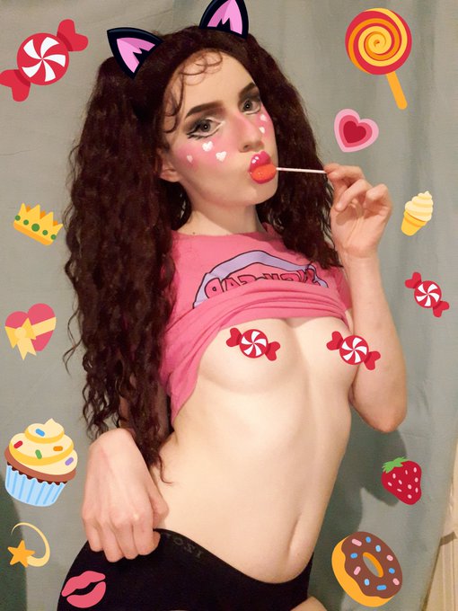Sweet as sugar ???

#femboy #kawaii #prettyboys #sugarbaby #ftm #nsfwtwt #nsfw https://t.co/ZDRrb5fs