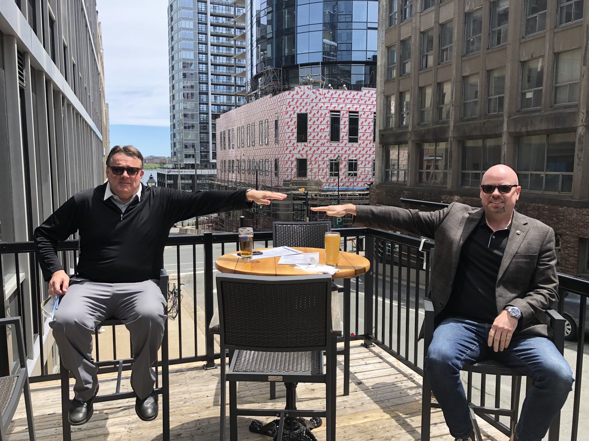 MikeSavageHFX's tweet photo. The sun is shining on Argyle street! Nice to see @downtownpaul today while keeping our #socialdistance and enjoying some of #DowntownHalifax @DowntownHalifax. Get out and #supportlocal biz! @DurtyNellysPub @hfxnovascotia https://t.co/wPqQjtk7CX