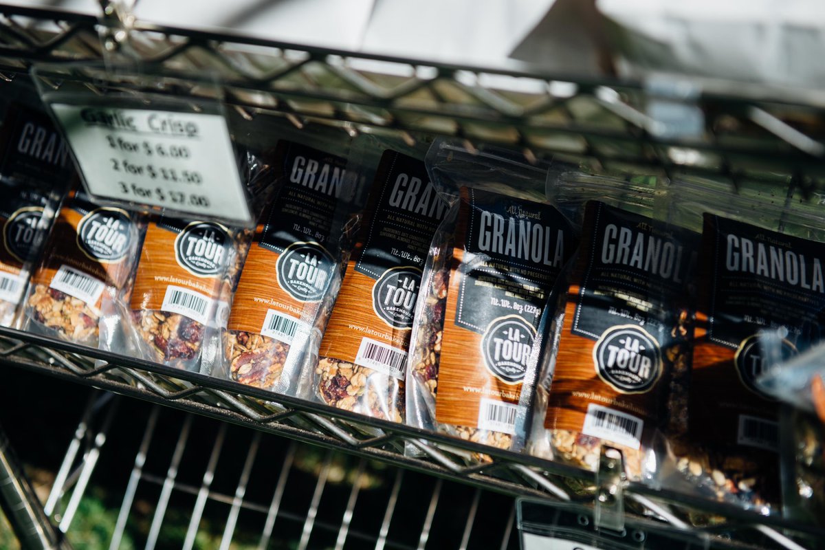 Breads 🥖, breads 🍞 and more breads! <a href="/LaTourBakehouse/">La Tour Bakehouse</a> will be returning to the Honolulu Farmers Market tonight!! Find us on the Blaisdell Concert Hall Lawn from 4-7pm. Parking is free and EBT/SNAP is accepted 👍🏾