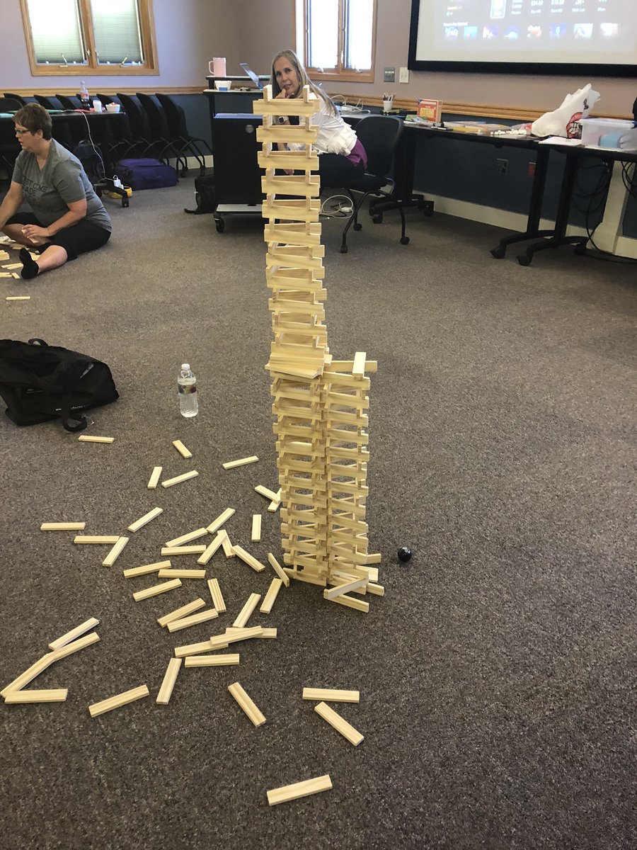 AnneNorris100's tweet photo. What a day! Lots of play to learn! Loved using @Makedo @KEVAplanks  and straw connectors! I am going to come up with great ways to use these I’m my classroom. @87tennisgirl #turnituptoesu11 https://t.co/SoTRfCIHeW