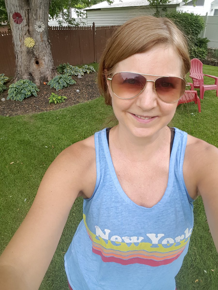 BrendaPeconie's tweet photo. #12 - 30 minutes of something you love outside - more working out in the yard today - #GalwayVirtualFieldWeek  #GoGold https://t.co/LCjWIADw2h