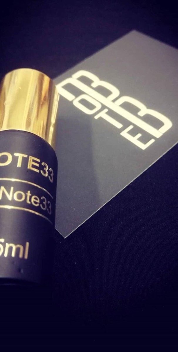 Venez découvrir nos extraits de parfum 5ml en collection privé.
L’inévitable (senteur bois d’argent) disponible chez <a href="/Note33Blueshop/">Note33</a> @BayyinahAl <a href="/albayyinahpro/">Le depot Al Bayyinah</a> @librairieAlImam <a href="/hanaclothing/">hana</a> <a href="/BoutiqueAnas1/">BOUTIQUE ANAS</a> <a href="/MimozaHijab/">Mimoza Store</a>