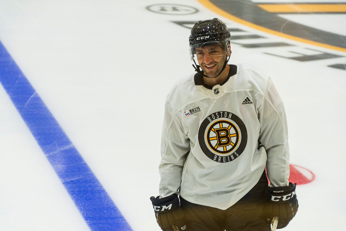 NHLBruins's tweet photo. A fitting return. 💯

Full Photo Gallery: https://t.co/DZwcmwoart

#NHLBruins https://t.co/hN9FHjfOvk